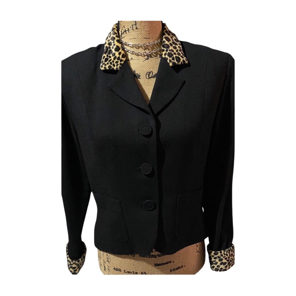 Stunning Vintage Two Girls N.Y.C. Black Blazer w/Leopard Print Collar/Cuff!